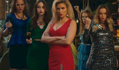 Комедии с перчинкой для веселого Нового Года