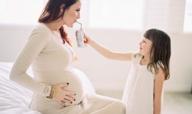 Почему беременность длится 9 месяцев?