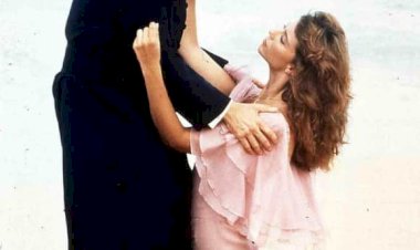 О фильме "Поющие в терновнике" в стихах