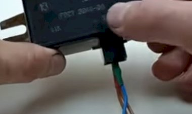 Зарядное Автомат Универсальное! Две детали! Своими руками!