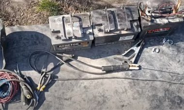 ЛайфХак. Как сваривать без аппарата? Сварка от аккумуляторов!