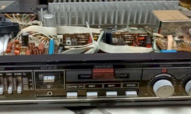 Обзор с разбором Усилитель Вега 50У-122С.