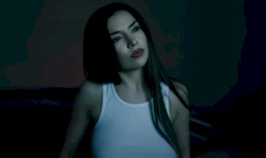 Ava Max — Million Dollar Baby