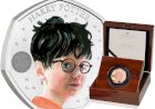 Британцы выпустили монеты с Гарри Поттером, Дамблдором, Хогвардсом и поездом "Хогвардс-Экспресс"