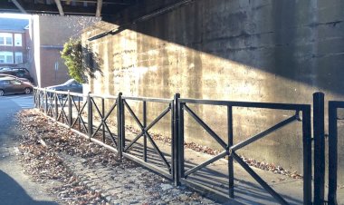 Когда казённые деньги - пыль. Причём, в прямом смысле этого слова