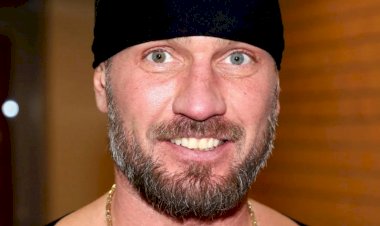 «Выжить невозможно»: главный врач о состоянии Романа Костомарова