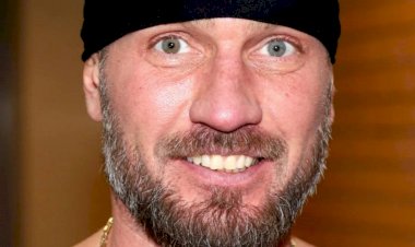 «Я вернусь к вам, ребята»: Роман Костомаров из больницы передает сообщение Авербуху