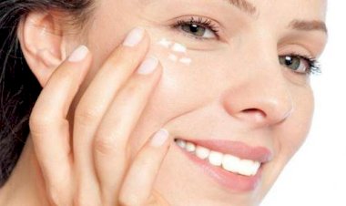 Домашний уход за кожей: как использовать ретиноловый крем и ретиноловую сыворотку