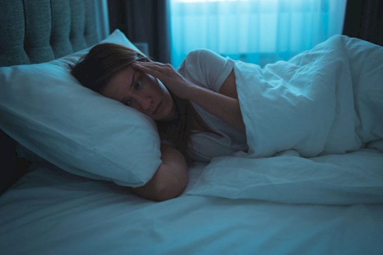Почему человек просыпается в одно и то же время каждую ночь? Основные причины