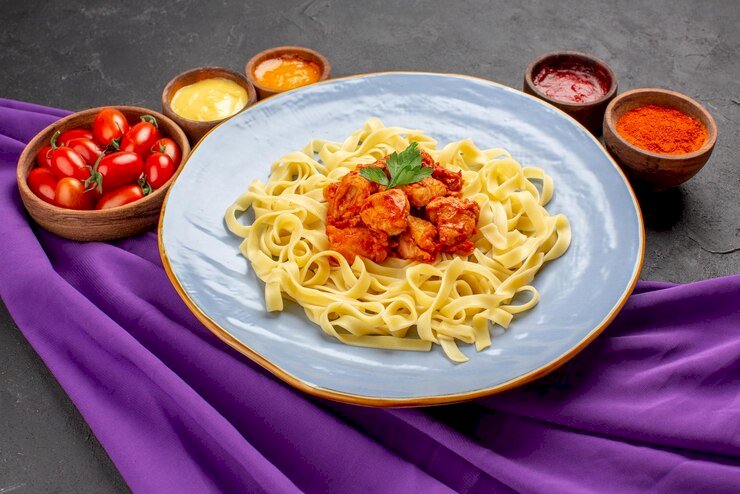 Простой рецепт спагетти с соусом