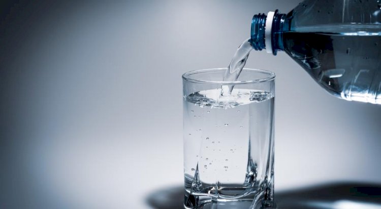 Врач развенчала популярные мифы об употреблении воды