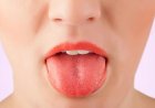 Как язык позволит подтянуть овал лица и шею