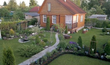 Дача теперь – для молодых и богатых, пенсионер едва ли может ее себе позволить (личное мнение)