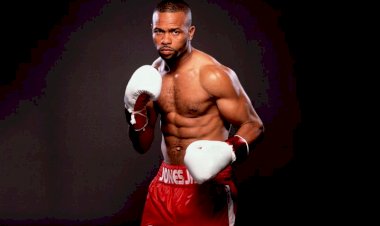 Легендарный Рой Джонс вернулся на ринг после 5-летнего перерыва, но неудачно