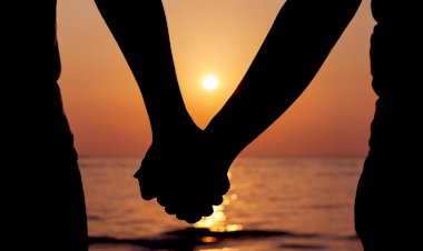 Любовь настолько чистая, что превосходит само время