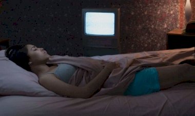 Ученые рассказали, в чём опасность сна со светом