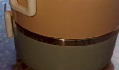 Невероятно удобная вещица для тех, кто в дорогу берет перекус