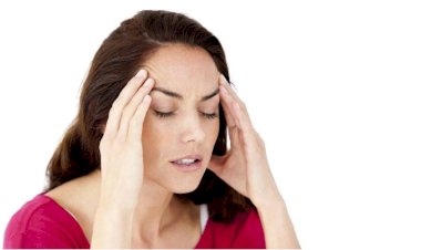 Точка цюй-бинь, чтобы уменьшить головную боль и напряжение в глазах