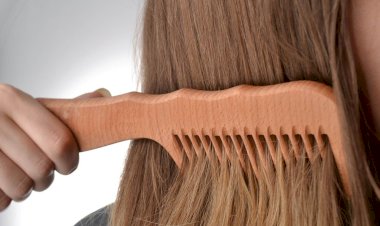 3 вещи из повседневного обихода, которые могут портить кончики волос