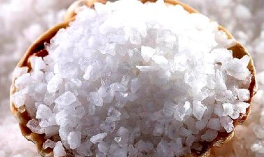 Солёная помощь коже головы: скраб от выпадения и быстрого роста волос