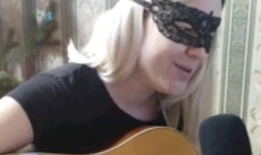 Раз, два, три кавычки... (кавер под гитару).mp4