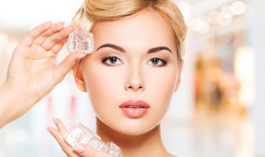 Косметический лед для красивой кожи: полезные свойства и правила использования