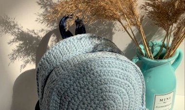 Летние рюкзачки крючком, которые легко вязать и приятно носить