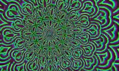 Психоделическая иллюзия-калейдоскоп