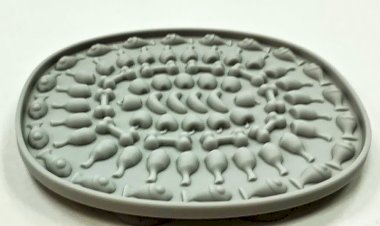 Лизательный коврик как антисресс для собак и кошек