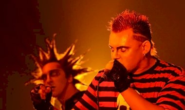 «Кукла колдуна» на радиостанциях и в современных плейлистах: 3 причины интереса к песне