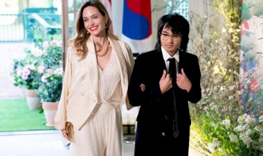 Анджелина Джоли привела старшего сына на торжественный ужин в Белый дом