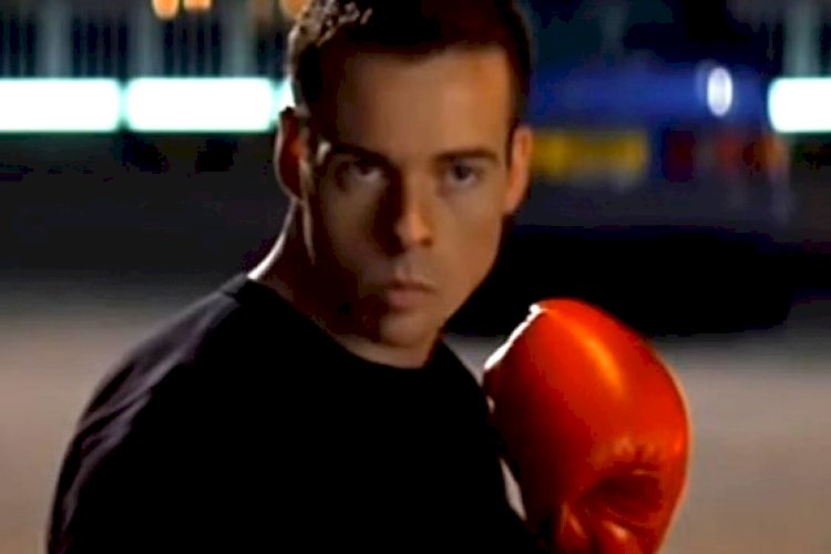 Что за актер играл роль соперника Джеки Чана в фильме 