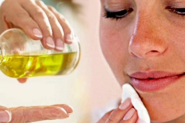 Масляное умывание: что это такое и чем оно полезно для кожи лица - IfBest
