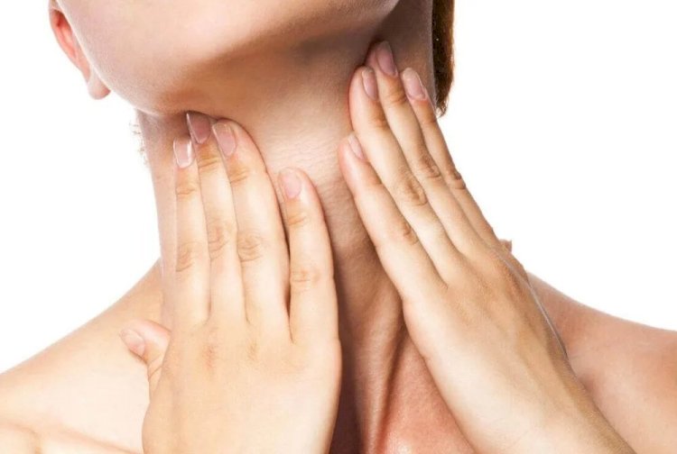 Промасливание кожи шеи и лица - как это поможет лицу и как его делать