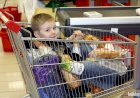 Магазинная тележка – это не детская коляска!