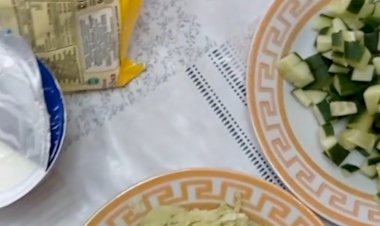 Необычный салат из пекинской капусты