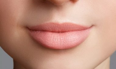 2 упражнения, чтобы вернуть объем губам и яркость