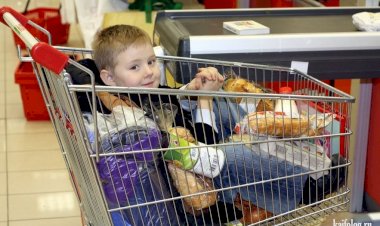 Магазинная тележка – это не детская коляска!