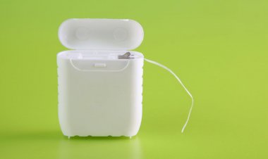 Всё, что вы хотели знать о зубной нити