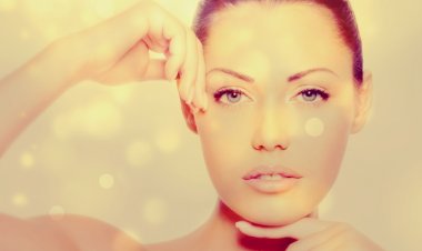 Какое незаметное упражнение подобрать, чтобы подтянуть овал лица и 2 подбордок