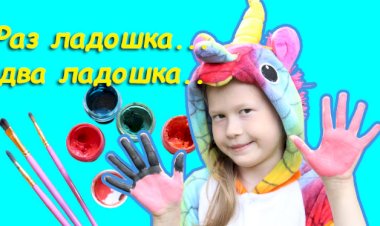 Летние рисунки с детьми. Рисуем отпечатками ладошек