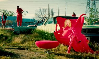 Kylie Minogue - Padam Padam