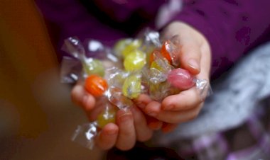 Хорошо гулять по свету)