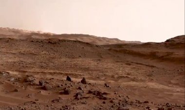 Марс. Пустыня. Ветер...