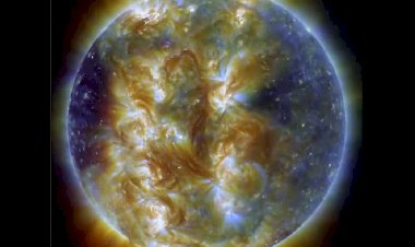 Ультрафиолетовое Солнце