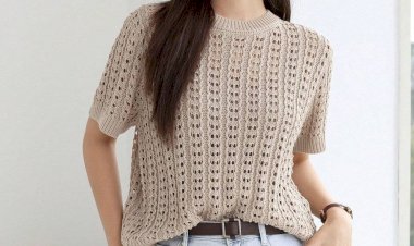 Как связать ажурный джемпер спицами с коротким рукавом