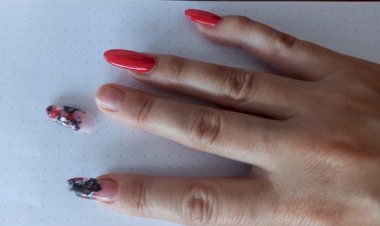 История одного ногтя или почему я стала делать маникюр и наращивание сама себе