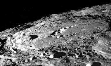 Много ли кратеров на Луне?