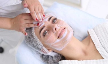 Как правильно очистить кожу летом: топ 7 масок для лица