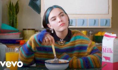 BENEE - Supalonely ft. Gus Dapperton